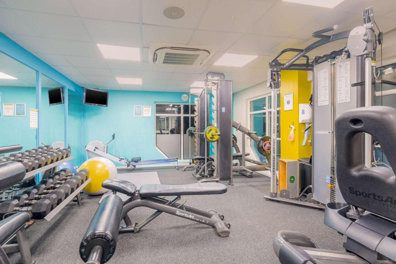 Cedar Court Hotel 4*
