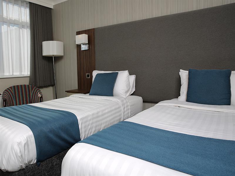 Cedar Court Hotel